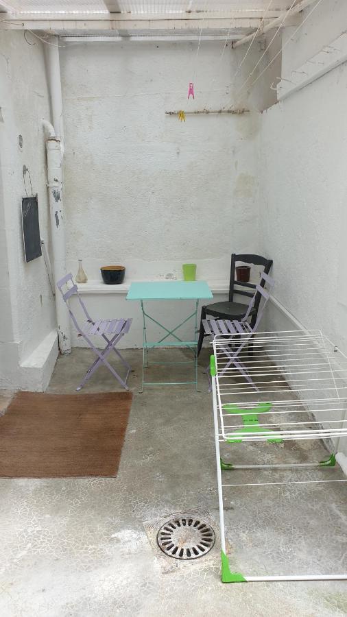 Chambres Poitiers Centre Ville - Salle De Bain, Refrigerateur, Tv Et Machine A Cafe Privatifs - Cuisine Commune - Terrasse - Hotel De Ville A 200M Luaran gambar