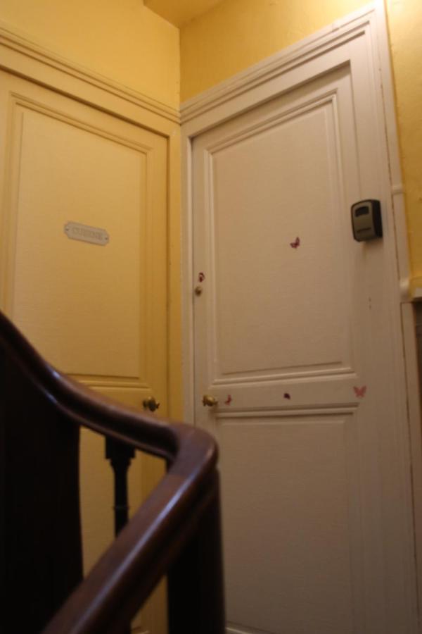 Chambres Poitiers Centre Ville - Salle De Bain, Refrigerateur, Tv Et Machine A Cafe Privatifs - Cuisine Commune - Terrasse - Hotel De Ville A 200M Luaran gambar